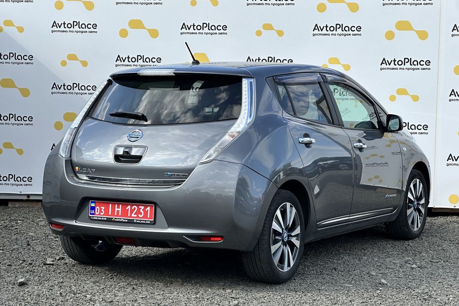 Продам Nissan Leaf 2014 года в Луцке