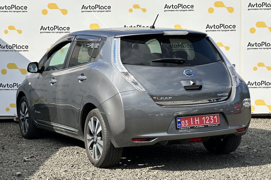 Продам Nissan Leaf 2014 года в Луцке