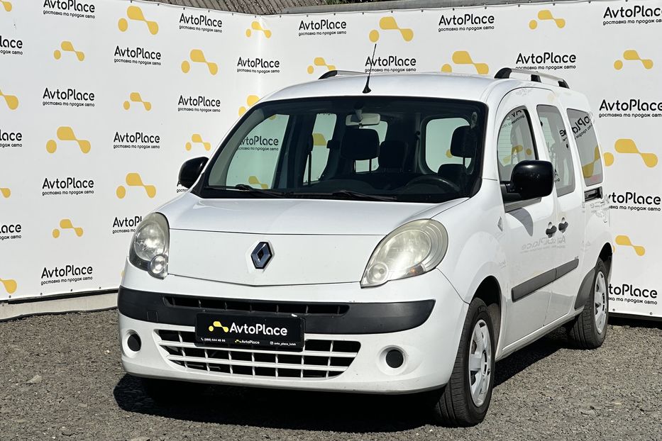 Продам Renault Kangoo пасс. 2013 года в Луцке