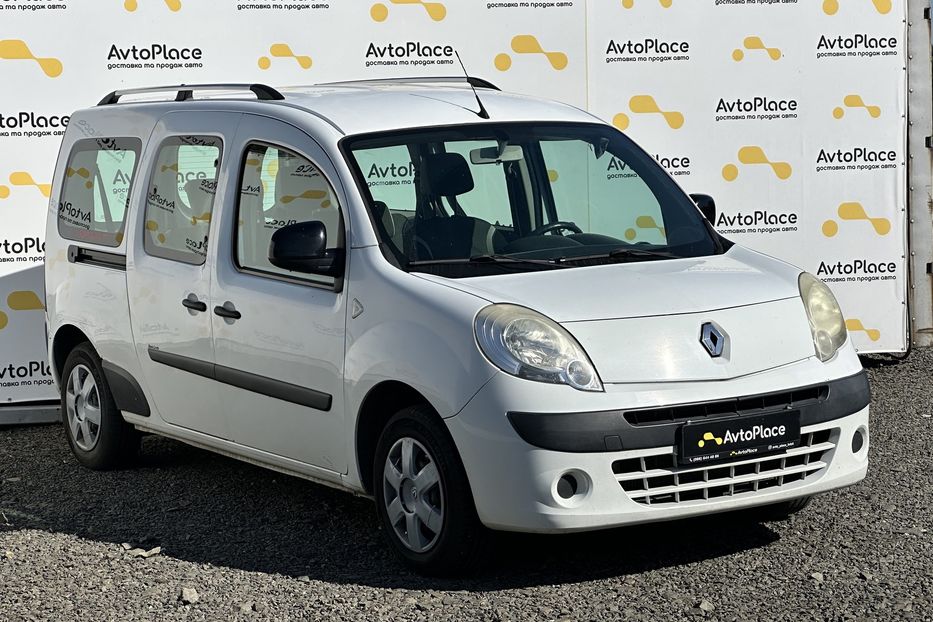 Продам Renault Kangoo пасс. 2013 года в Луцке