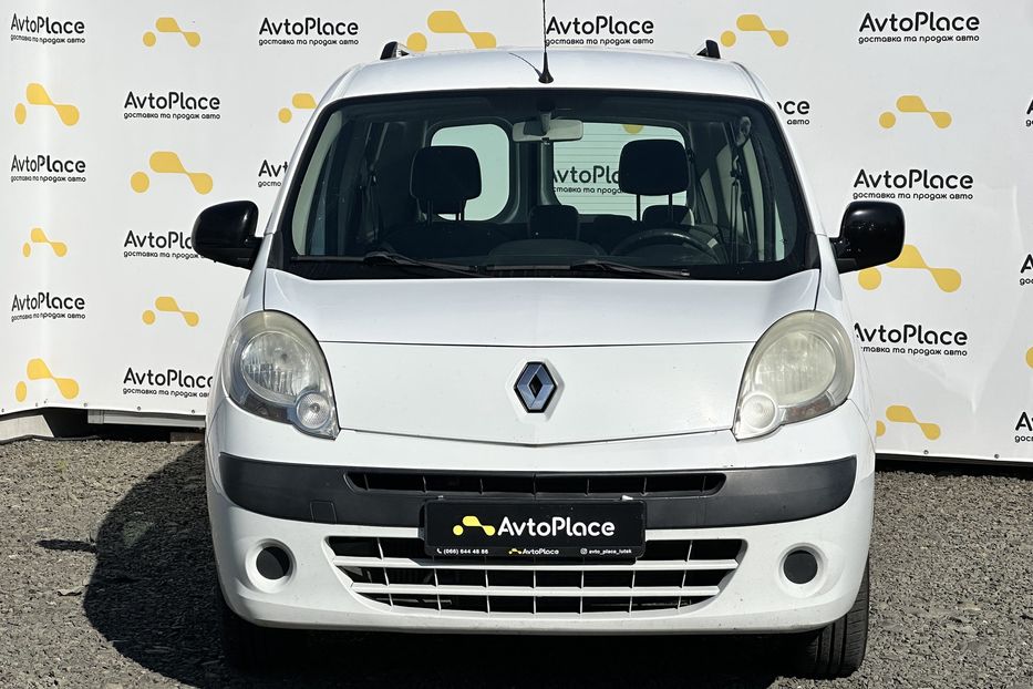 Продам Renault Kangoo пасс. 2013 года в Луцке