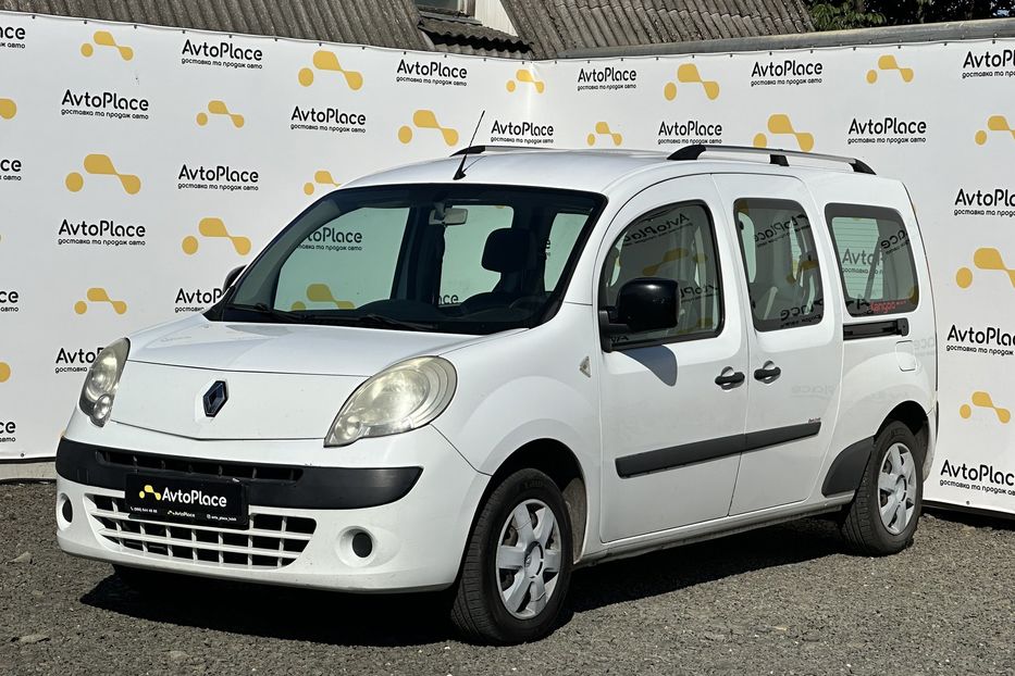 Продам Renault Kangoo пасс. 2013 года в Луцке