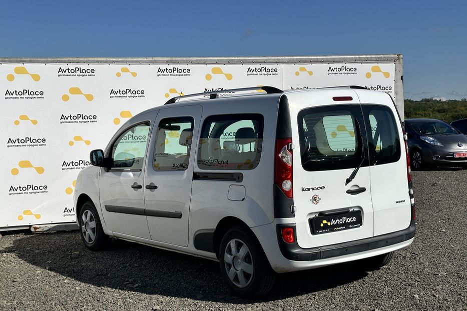 Продам Renault Kangoo пасс. 2013 года в Луцке