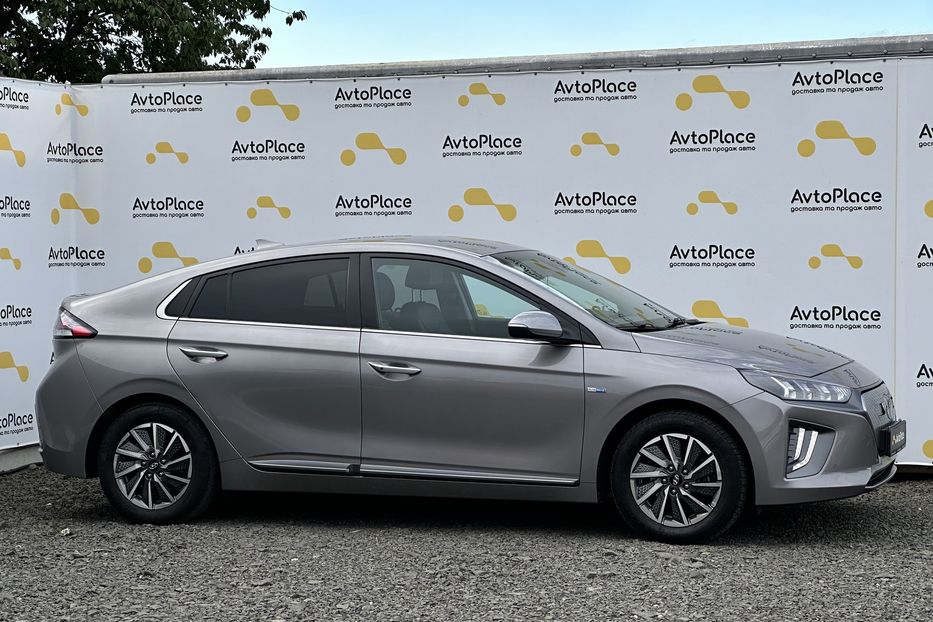 Продам Hyundai Ioniq 38.5 квт 2019 года в Луцке