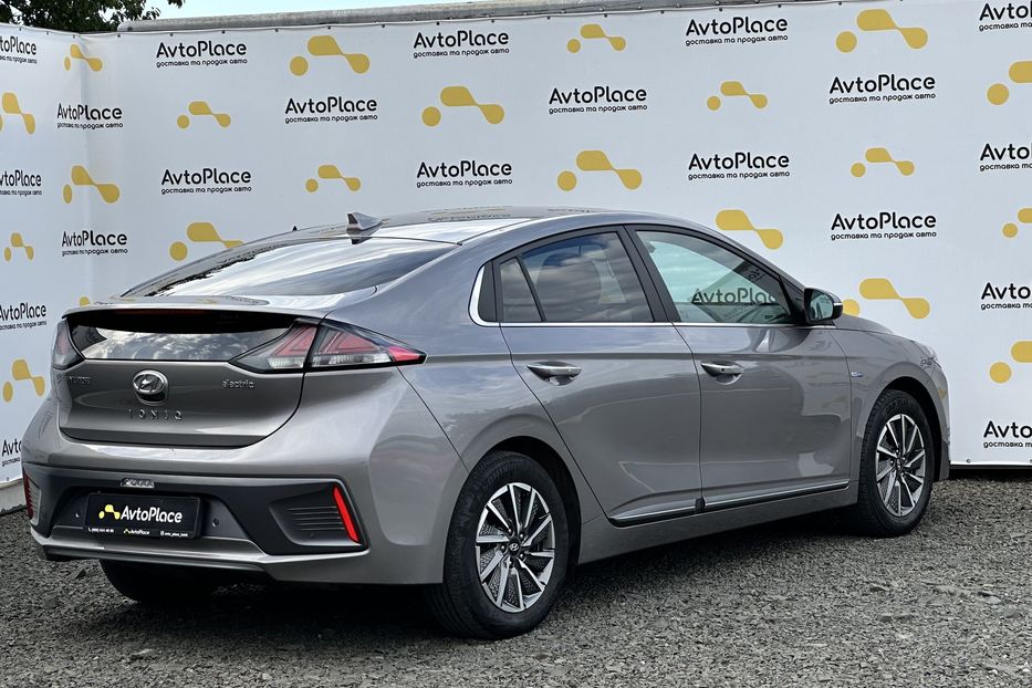 Продам Hyundai Ioniq 38.5 квт 2019 года в Луцке