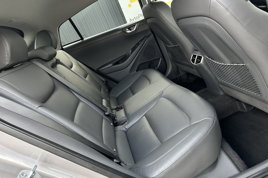 Продам Hyundai Ioniq 38.5 квт 2019 года в Луцке