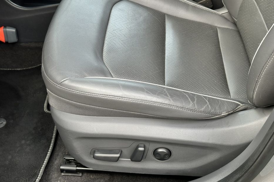 Продам Hyundai Ioniq 38.5 квт 2019 года в Луцке