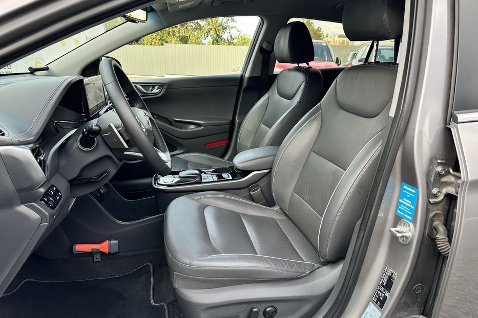 Продам Hyundai Ioniq 38.5 квт 2019 года в Луцке