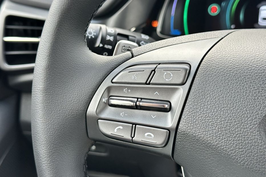 Продам Hyundai Ioniq 38.5 квт 2019 года в Луцке