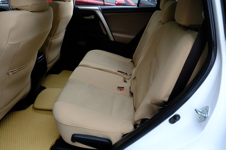 Продам Toyota Rav 4 2015 года в Одессе