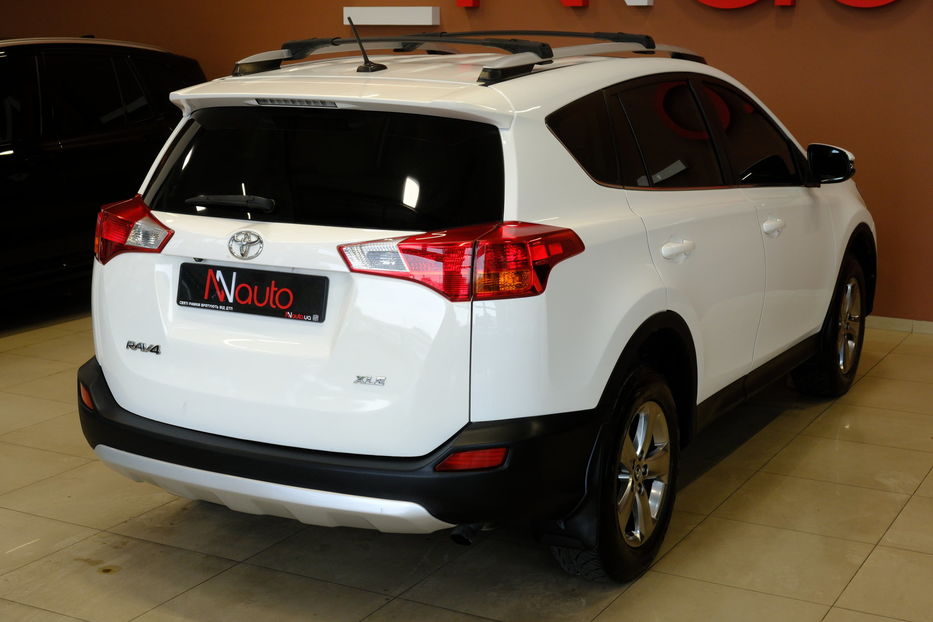 Продам Toyota Rav 4 2015 года в Одессе