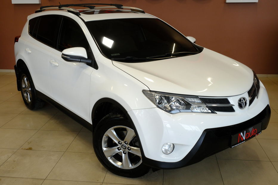 Продам Toyota Rav 4 2015 года в Одессе