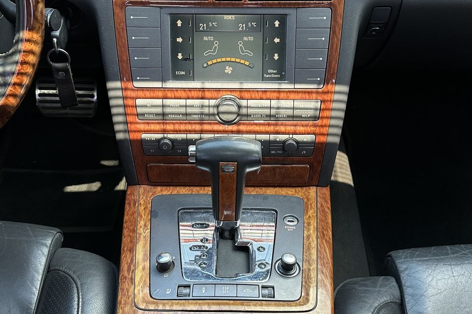 Продам Volkswagen Phaeton 3,0 TDI 4x4 2007 года в Николаеве
