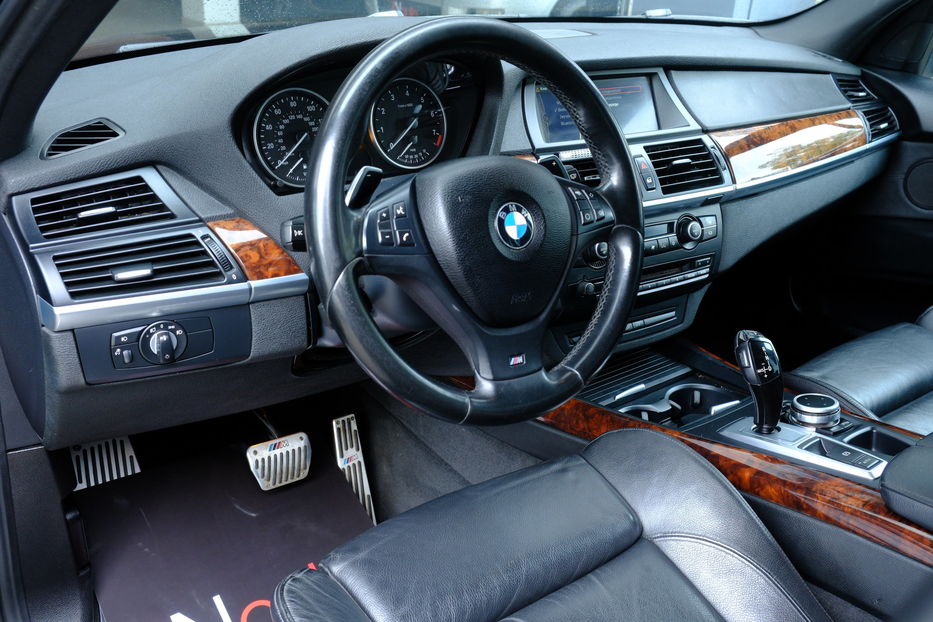 Продам BMW X5 2013 года в Одессе