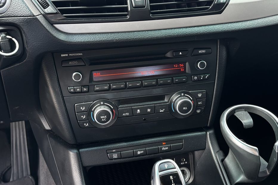 Продам BMW X1 2014 года в Львове