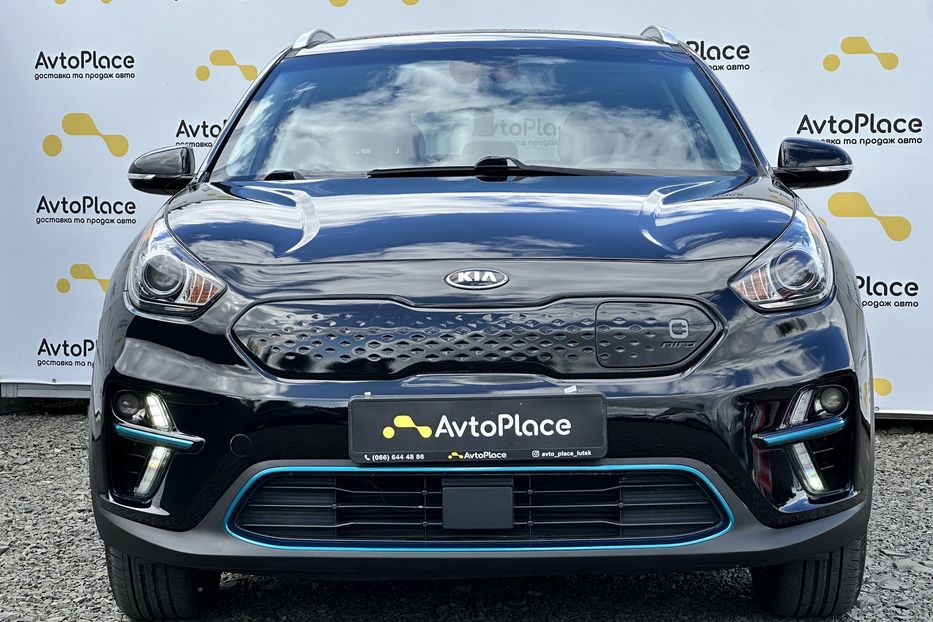 Продам Kia Niro 64 квт 2019 года в Луцке