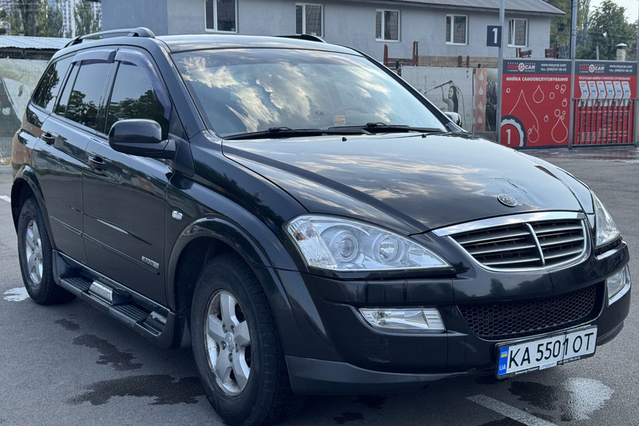 Продам SsangYong Kyron 2.0D AT (141 к.с.) 4WD Luxury 2010 года в Киеве
