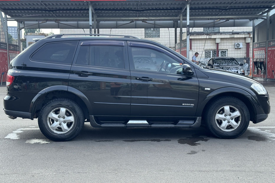 Продам SsangYong Kyron 2.0D AT (141 к.с.) 4WD Luxury 2010 года в Киеве