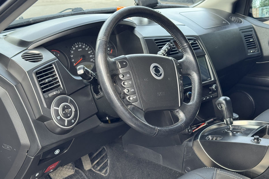 Продам SsangYong Kyron 2.0D AT (141 к.с.) 4WD Luxury 2010 года в Киеве