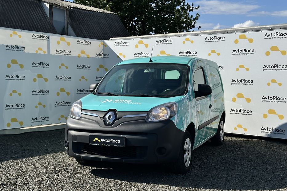 Продам Renault Kangoo груз. 33 квт 2019 года в Луцке