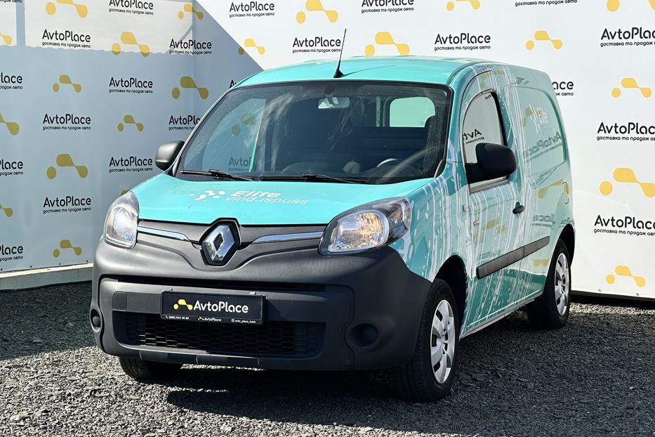 Продам Renault Kangoo груз. 33 квт 2019 года в Луцке
