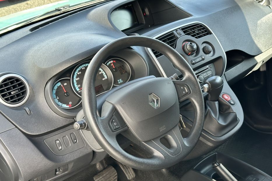 Продам Renault Kangoo груз. 33 квт 2019 года в Луцке
