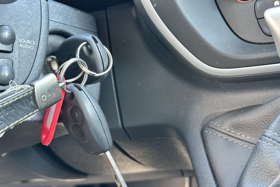 Продам Renault Kangoo груз. 33 квт 2019 года в Луцке