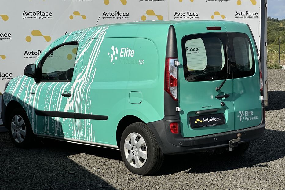 Продам Renault Kangoo груз. 33 квт 2019 года в Луцке