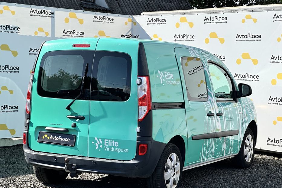 Продам Renault Kangoo груз. 33 квт 2019 года в Луцке