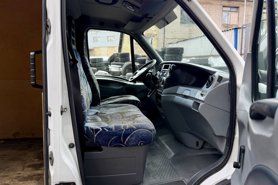 Продам Iveco TurboDaily груз. 3.0TD MT  2008 года в Киеве