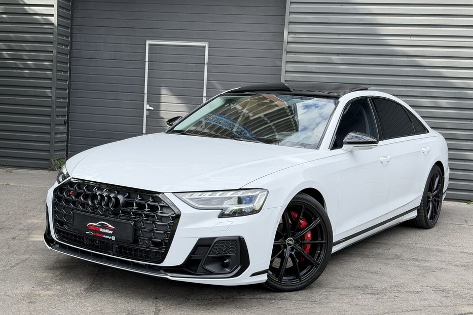 Продам Audi S8 Long Quattro 2023 года в Киеве