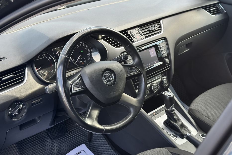 Продам Skoda Octavia A7 2014 года в Луцке