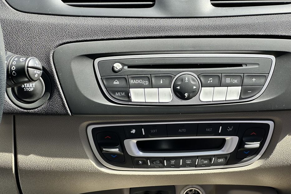 Продам Renault Scenic 2009 года в Луцке