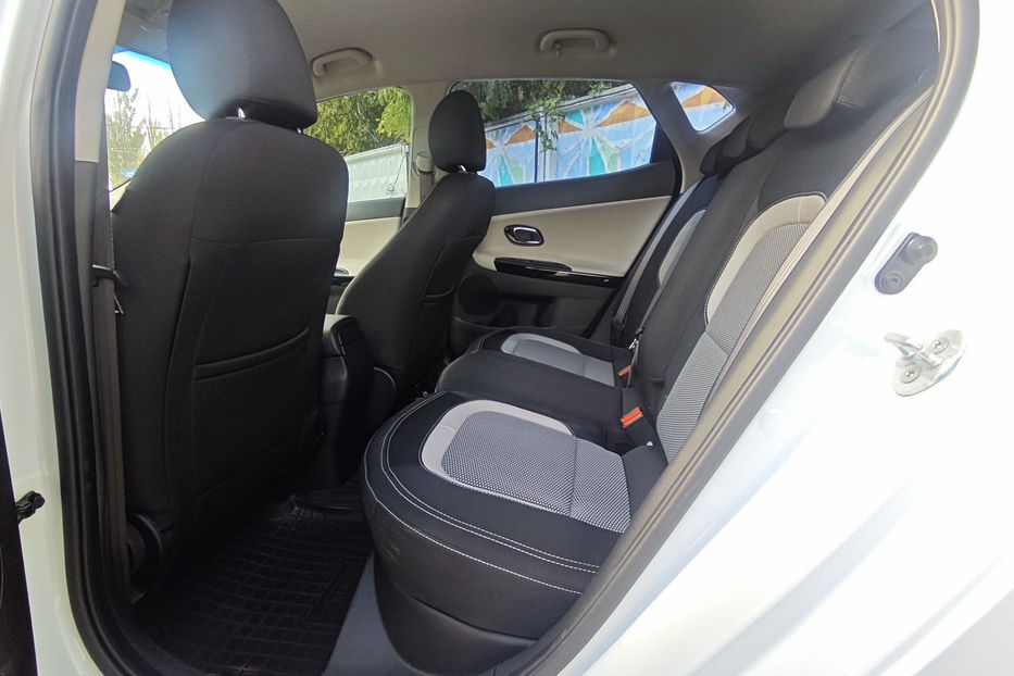 Продам Kia Ceed 1.6D  MT (136 к.с.)   2015 года в Киеве