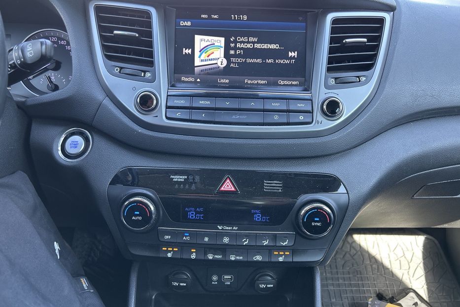 Продам Hyundai Tucson 2.0 CRDi Premiu 4WD  В ДОРОЗІ 2016 года в Тернополе