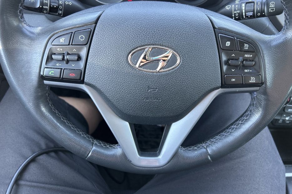 Продам Hyundai Tucson 2.0 CRDi Premiu 4WD  В ДОРОЗІ 2016 года в Тернополе
