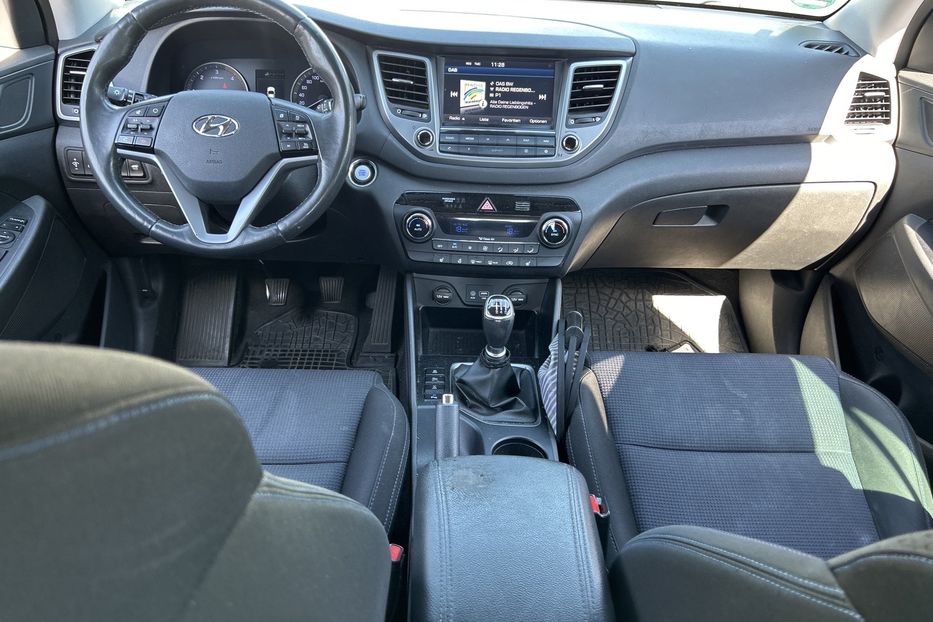 Продам Hyundai Tucson 2.0 CRDi Premiu 4WD  В ДОРОЗІ 2016 года в Тернополе