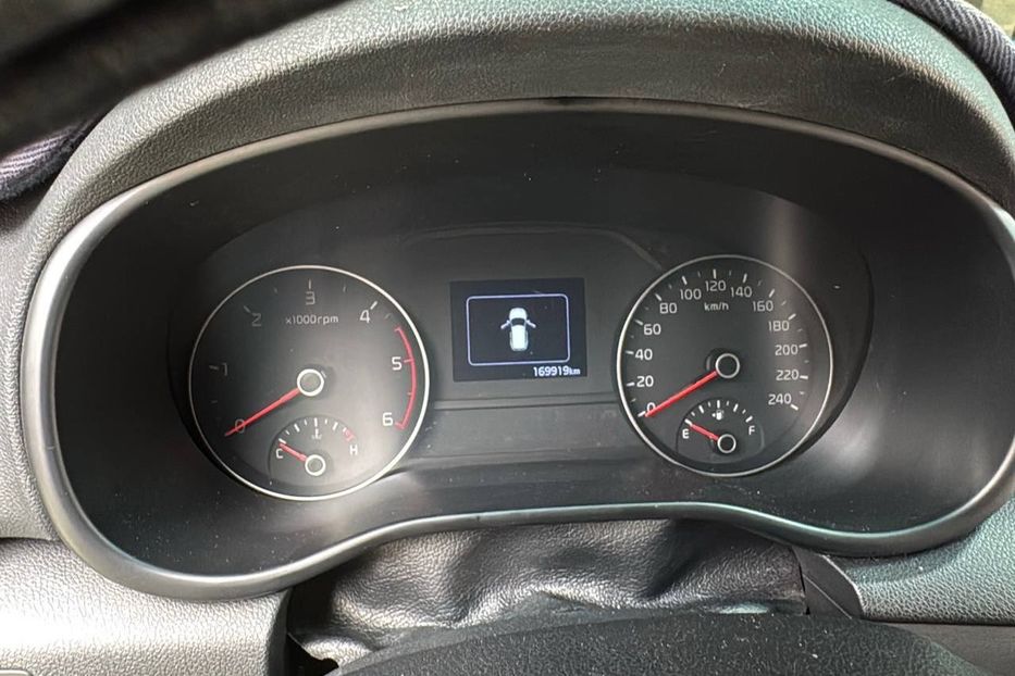 Продам Kia Sportage 2.0 CRDi Premium AUT 2WD 2018 года в Тернополе