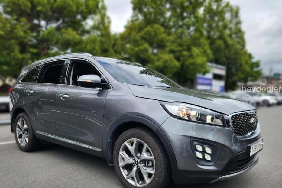 Продам Kia Sorento 2,0 CRDI PREMIUM 2WD 2016 года в Тернополе