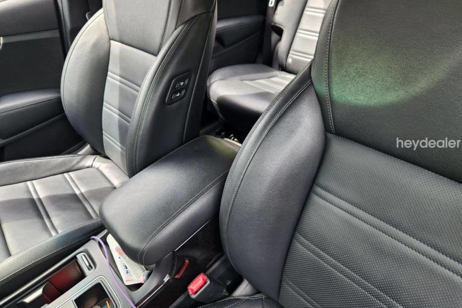Продам Kia Sorento 2,0 CRDI PREMIUM 2WD 2016 года в Тернополе