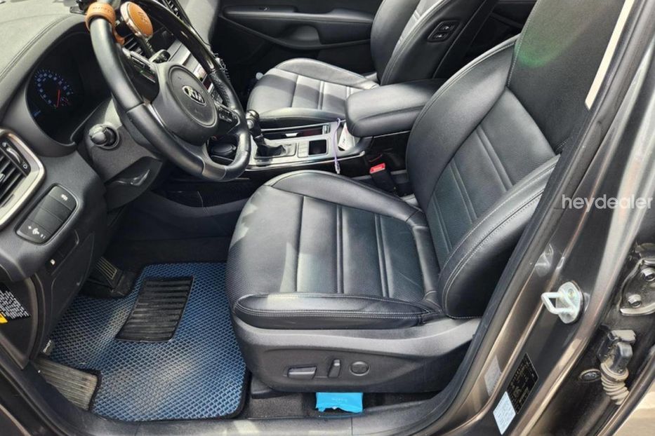Продам Kia Sorento 2,0 CRDI PREMIUM 2WD 2016 года в Тернополе