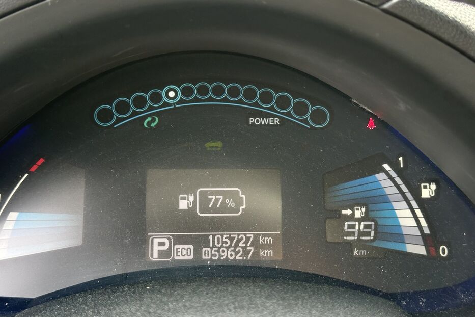 Продам Nissan Leaf 2015 года в Луцке