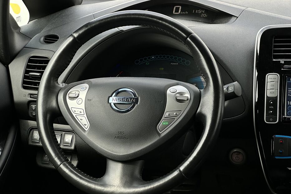 Продам Nissan Leaf 2015 года в Луцке