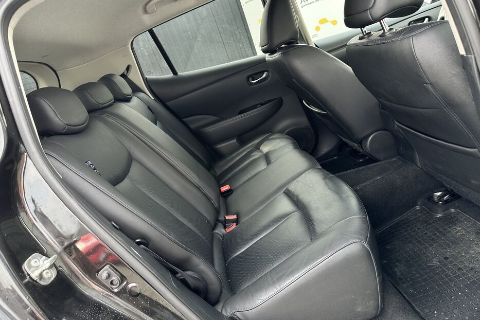 Продам Nissan Leaf 2015 года в Луцке