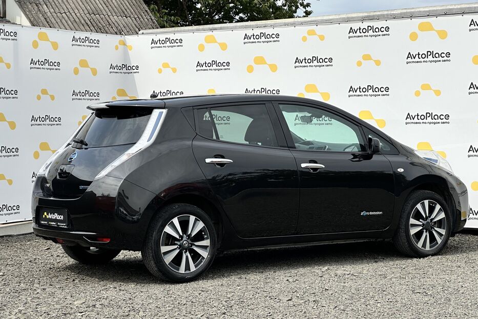 Продам Nissan Leaf 2015 года в Луцке