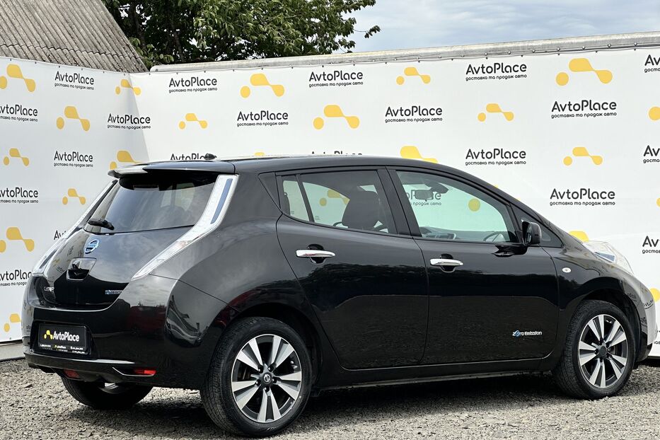 Продам Nissan Leaf 2015 года в Луцке