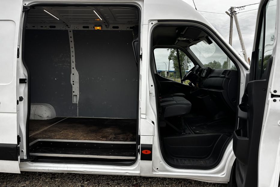 Продам Renault Master груз. Спарка 2020 года в Львове