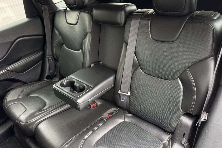 Продам Jeep Cherokee COMIS  2016 года в г. Умань, Черкасская область