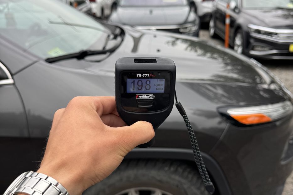 Продам Jeep Cherokee COMIS  2016 года в г. Умань, Черкасская область