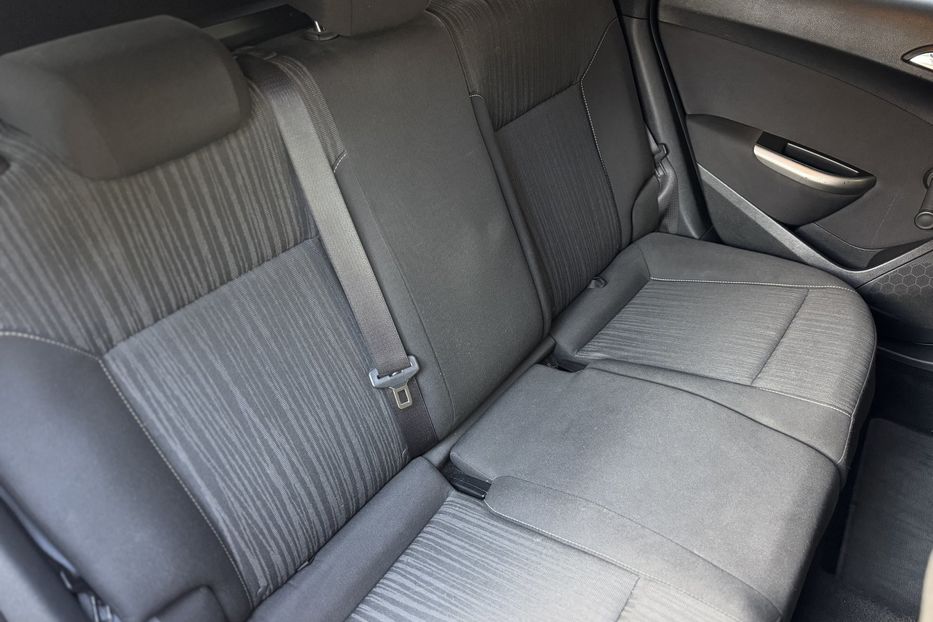 Продам Opel Astra J COMIS  2012 года в г. Умань, Черкасская область